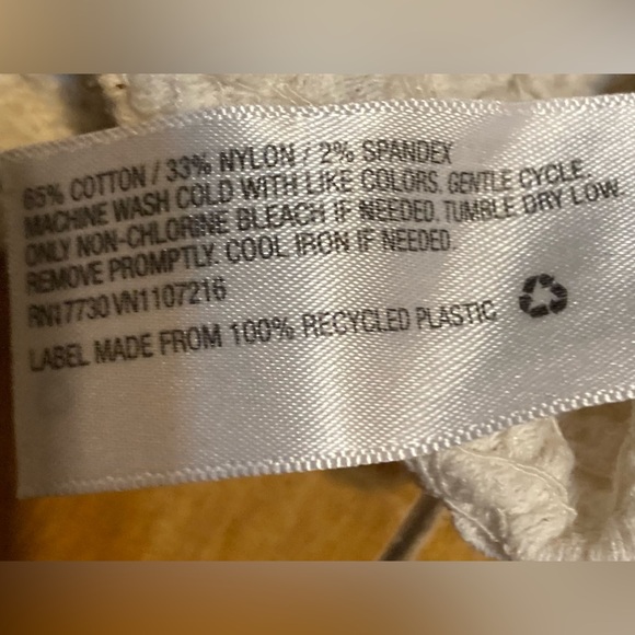 Ladies Size Medium A New Day VNeck Tank Top - Picture 5 of 12